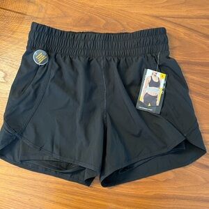 Women’s Avia athletic shorts size Small